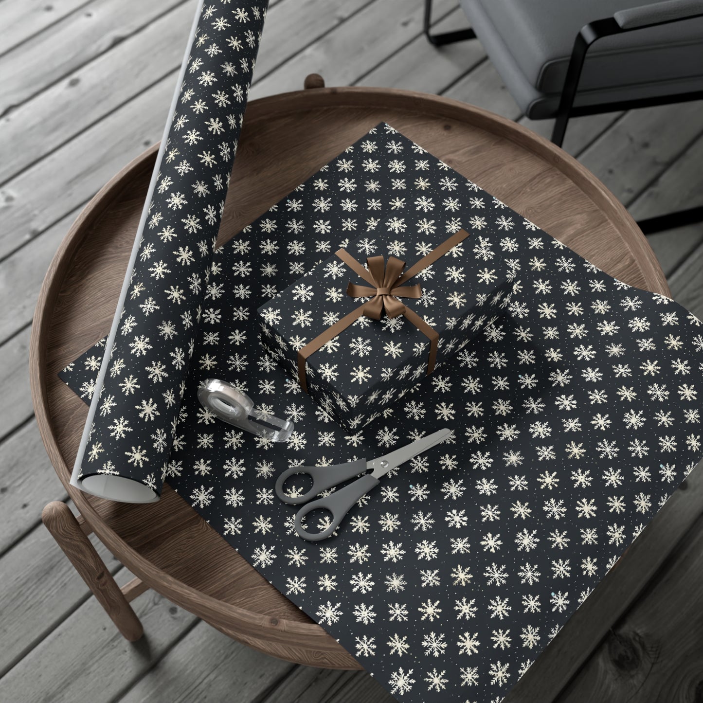 Black and White Snowflakes Gift Wrap Paper